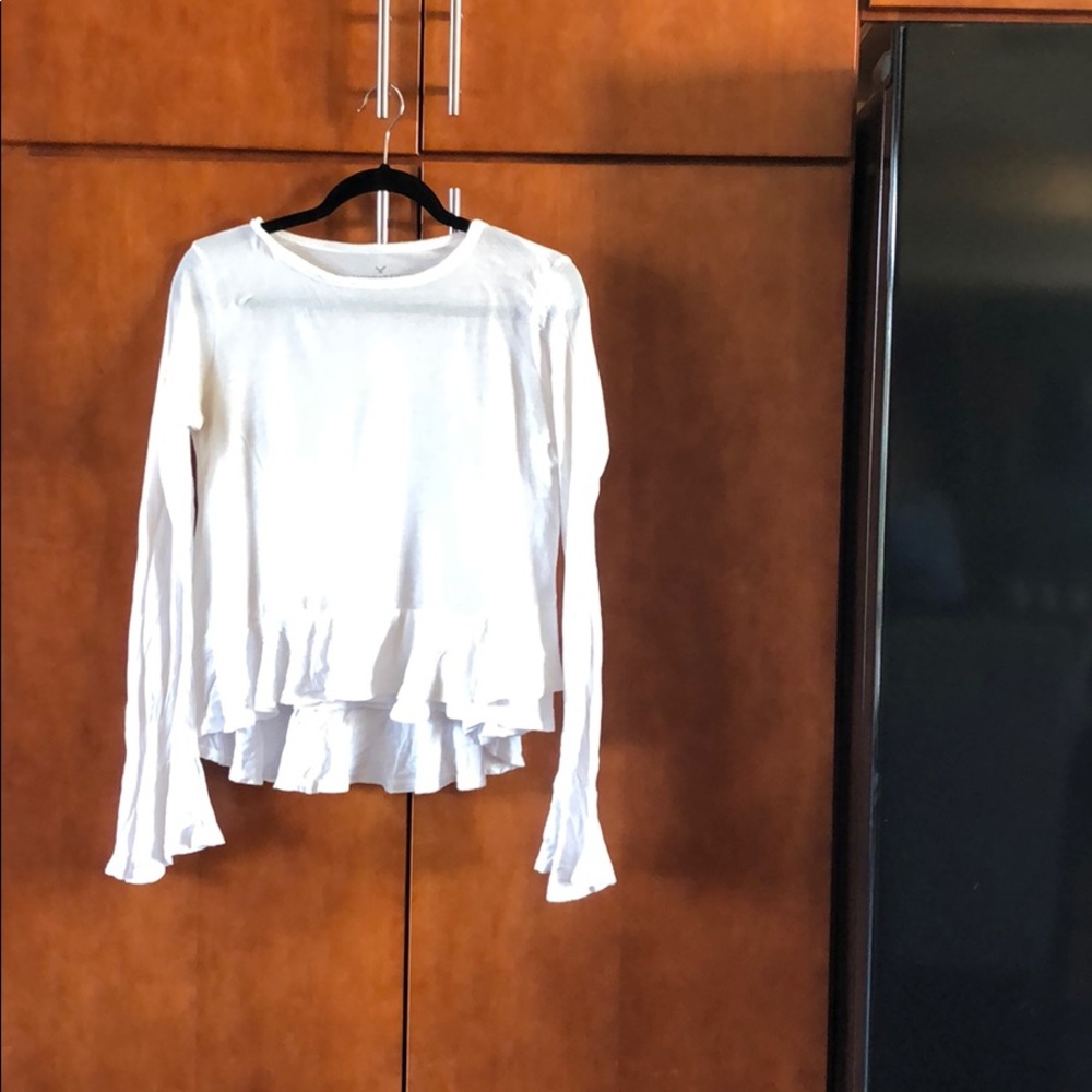 Flowy white top. Size small. Worn twice.